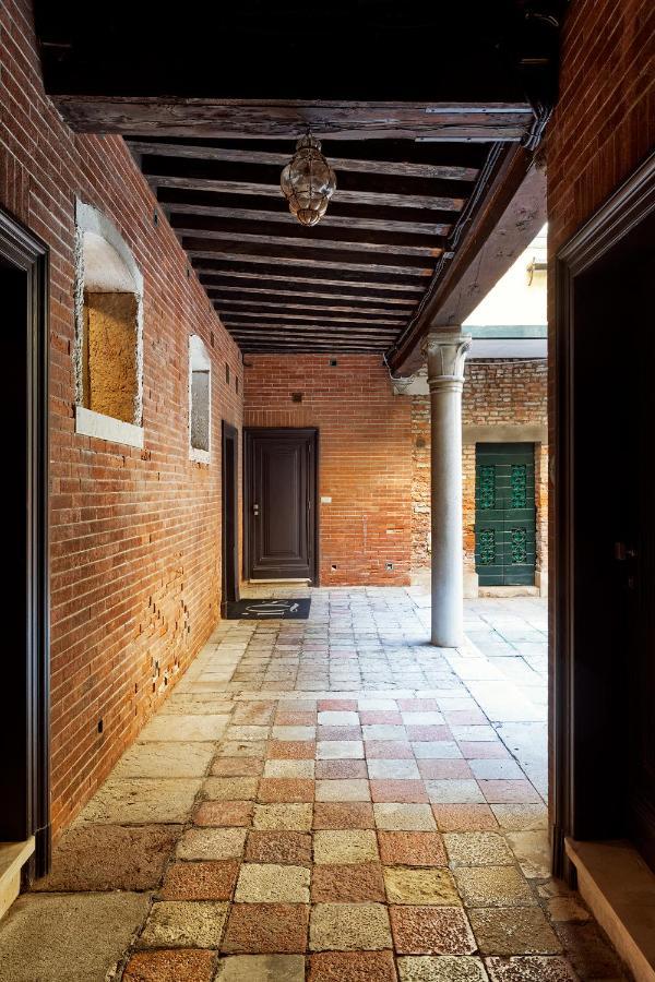 Charming House Iqs Διαμέρισμα Βενετία Εξωτερικό φωτογραφία
